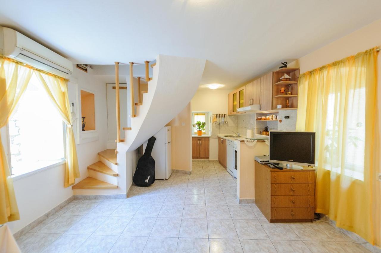 Apartments Kovacic_Grubisic スプリト 部屋 写真