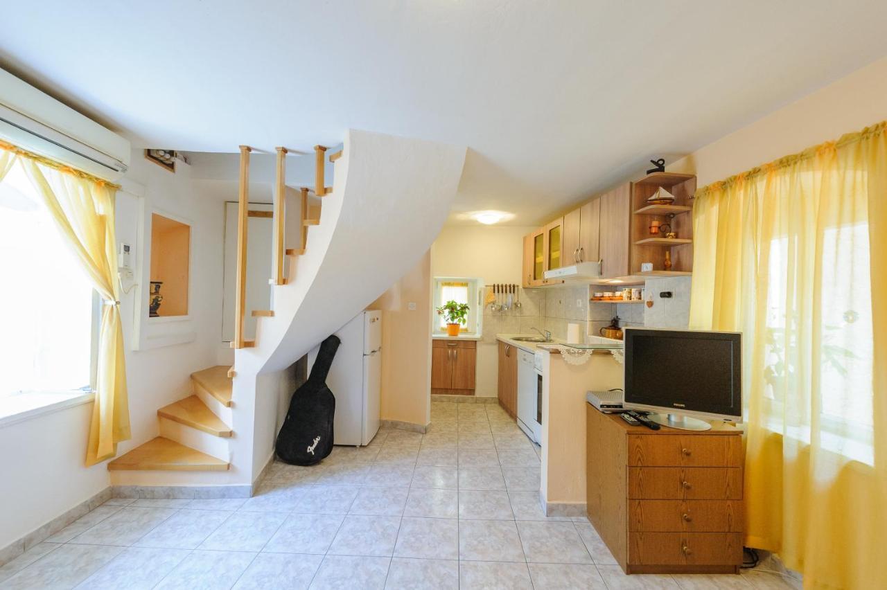 Apartments Kovacic_Grubisic スプリト 部屋 写真